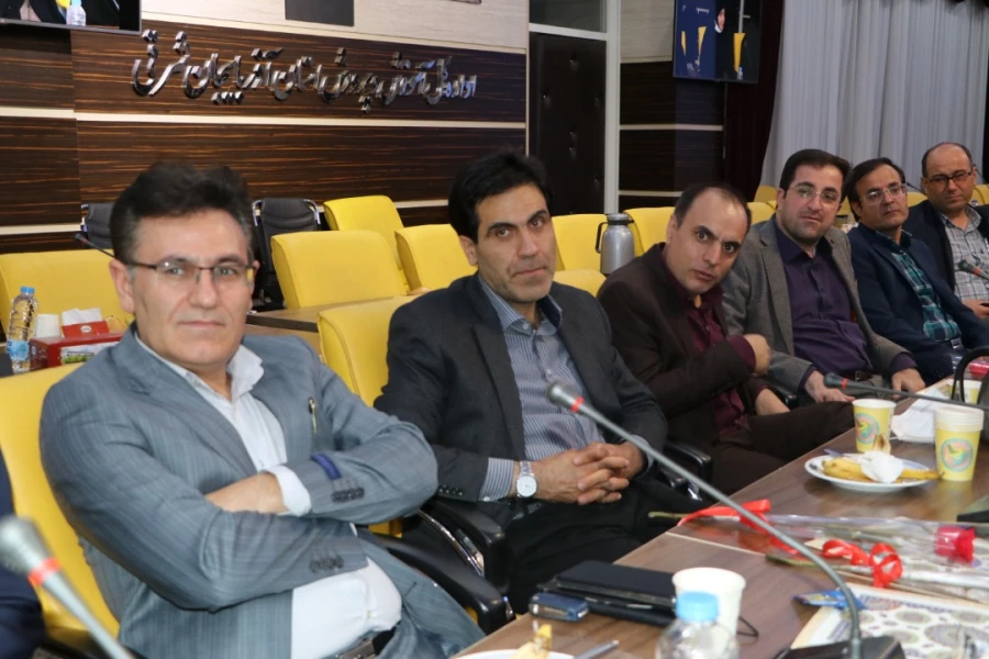 آیین گرامیداشت هفته معلم و دهه سرآمدی آموزش 7