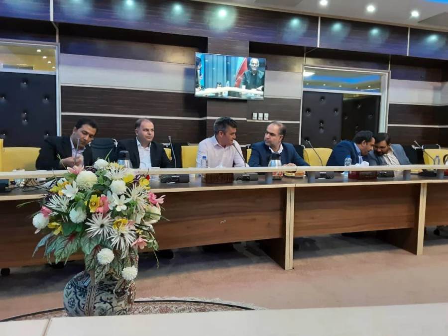 آیین گرامیداشت هفته معلم و دهه سرآمدی آموزش 10