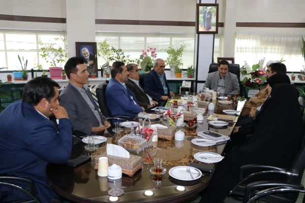 دیدار مدیریت دانشگاه فرهنگیان استان آذربایجانشرقی با مدیرکل آموزش وپرورش استان 2