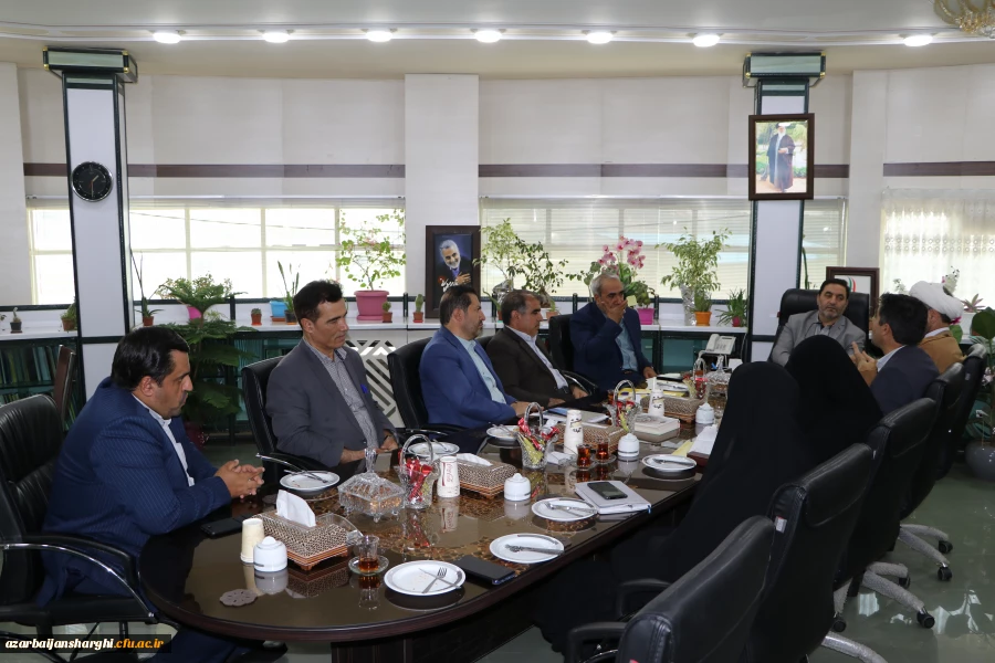 دیدار مدیریت دانشگاه فرهنگیان استان آذربایجانشرقی با مدیرکل آموزش وپرورش استان 5