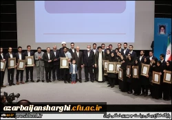 انتخاب 4 دانشجو معلم و یک دانش آموخته دانشگاه فرهنگیان در جشنواره دانشجوی نمونه کشوری 2