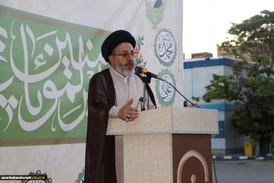 مراسم جشن عید سعید غدیرخم در پردیس فاطمه الزهرا(س) تبریز
 2