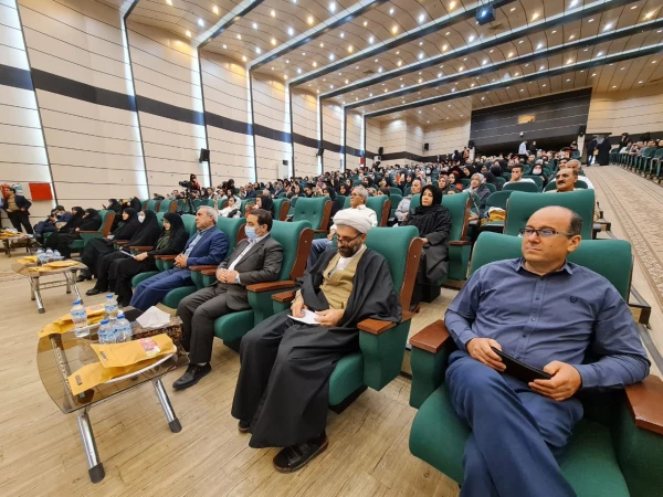 جشن دانش آموختگی دانشجومعلمان ورودی 1397 پردیس فاطمه الزهرا(س) تبریز
 2