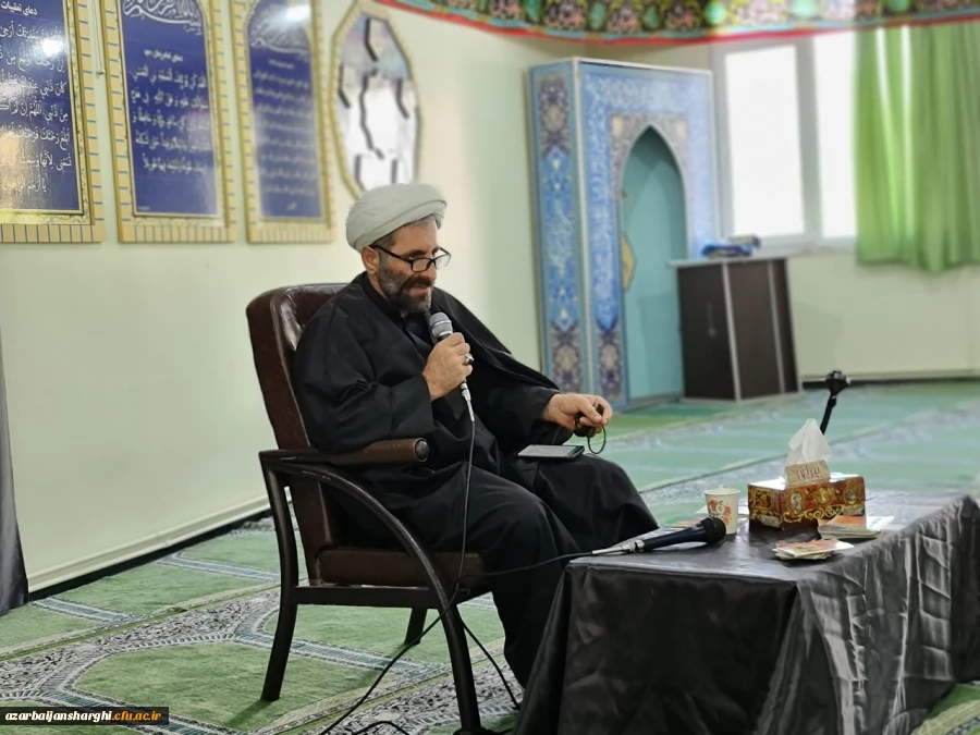 برگزاری مراسم عزاداری و سوگواری حضرت اباعبدالله الحسین(ع)
 2