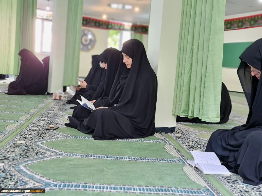 برگزاری مراسم عزاداری و سوگواری حضرت اباعبدالله الحسین(ع)
 2