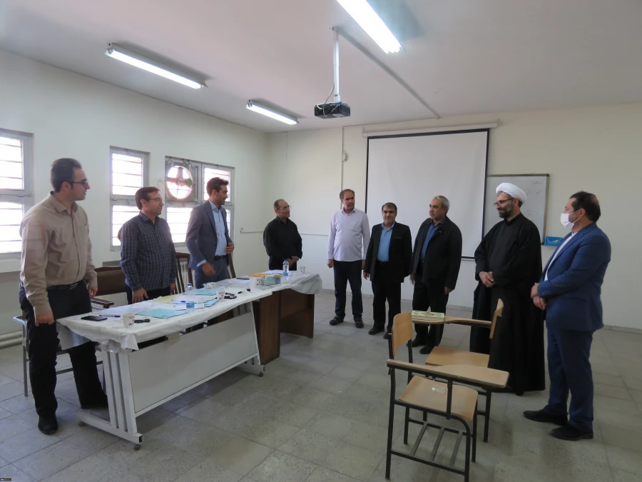 بازدید هیات رییسه دانشگاه فرهنگیان آذربایجان شرقی از روند برگزاری مصاحبه معرفی شدگان چند برابر ظرفیت پردیس های استان 8