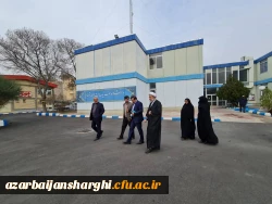 بازدید حجت الاسلام و المسلمین تقوی و دکتر علی خاکی از پردیس فاطمه الزهرا(س) تبریز
 6