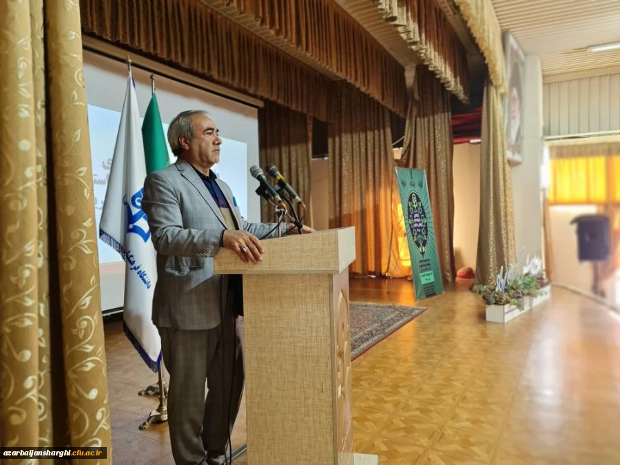 مراسم بزرگداشت هفته پژوهش و فناوری سال 1401 دانشگاه فرهنگیان استان آذربایجان شرقی
 9