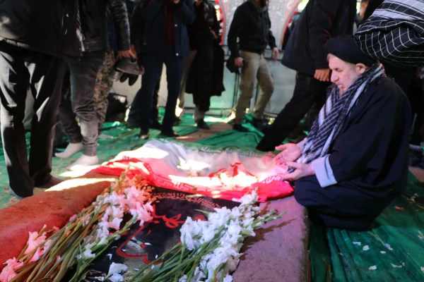 تدفین شهید گمنام هشت سال دفاع مقدس در پردیس علامه امینی دانشگاه فرهنگیان استان آذربایجان شرقی 5