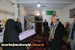 پیگیری امور خانواده های شهدا و ایثارگران رسالت و وظیفه مهم مسئولان ومدیران کشور است 3