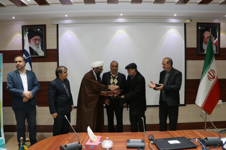 همایش ملی آموزش شیمی در سالن شمس تبریزی پردیس علامه امینی دانشگاه فرهنگیان آذربایجان شرقی 12