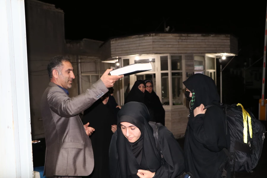 دانشجویان  پردیس های  الزهرا(س) و پردیس علامه امینی دانشگاه فرهنگیان آذربایجان شرقی در قالب اردوی راهیان نور به مناطق عملیاتی کشور جنوب اعزام شدند. 2