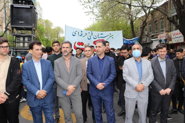 حضور پرشور و حماسی خانواده بزرگ دانشگاه فرهنگیان آذربایجان شرقی در راهپیمایی روز قدس  27