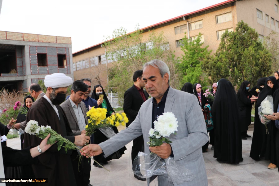 برگزاری مراسم «ضیافت شهدا» در پردیس های دانشگاه فرهنگیان آذربایجان شرقی 6