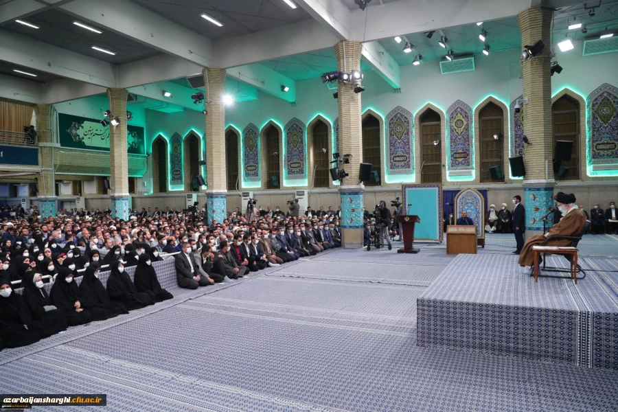 سرمایه گذاری بیشتر بر روی تقویت زیرساختها و ظرفیتهای دستگاههای تربیت معلم بخصوص دانشگاه فرهنگیان 3