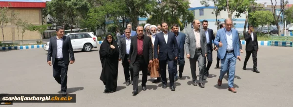 نشست صمیمی  دانشجو معلمان استان آذربایجان شرقی با سرپرست وزارت آموزش و پرورش  2