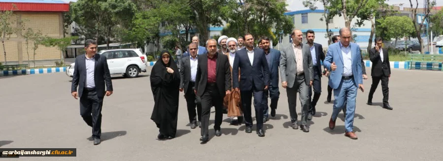 نشست صمیمی  دانشجو معلمان استان آذربایجان شرقی با سرپرست وزارت آموزش و پرورش  2