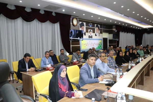 نشست هم افزایی روسای ادارات طرح ، برنامه و مالی دانشگاه فرهنگیان سراسر کشور 6