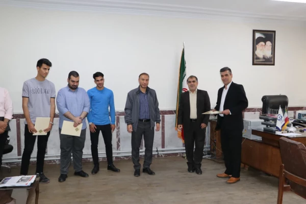 تجلیل از دانشجویان ممتاز شاهد و ایثارگر دانشگاه فرهنگیان استان آذربایجان شرقی 7