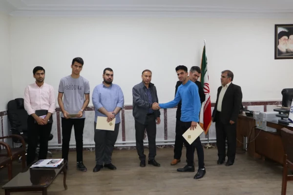 تجلیل از دانشجویان ممتاز شاهد و ایثارگر دانشگاه فرهنگیان استان آذربایجان شرقی 10