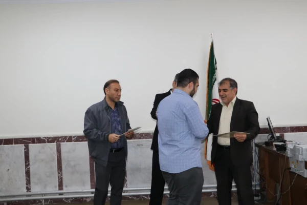 تجلیل از دانشجویان ممتاز شاهد و ایثارگر دانشگاه فرهنگیان استان آذربایجان شرقی 19