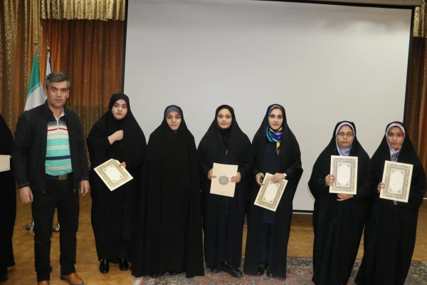 تجلیل از دانشجویان ممتاز شاهد و ایثارگر دانشگاه فرهنگیان استان آذربایجان شرقی 25