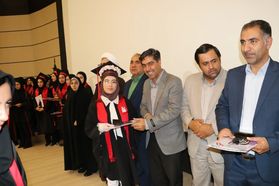  آیین جشن دانش آموختگی دانشجو معلمان ورودی 1398 پردیس فاطمه الزهرا (س) تبریز 12