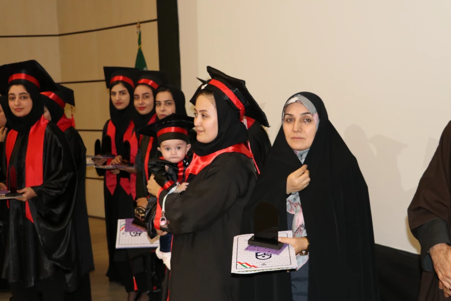  آیین جشن دانش آموختگی دانشجو معلمان ورودی 1398 پردیس فاطمه الزهرا (س) تبریز 13