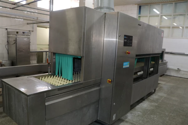 بازدید رئیس و هیت رئیسه دانشگاه فرهنگیان آذربایجان شرقی  از سلف سرویس دانشگاه تبریز 15