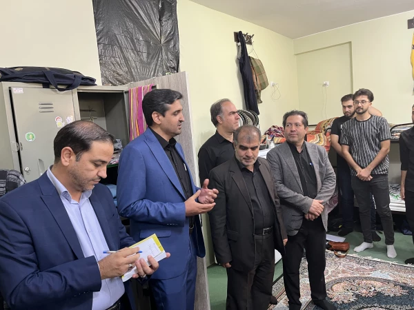 دیدار ریاست دانشگاه فرهنگیان استان با دانشجویان سراهای دانشجویی علامه امینی تبریز 4