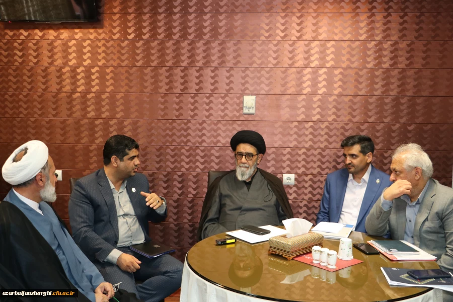 دیدار با نماینده ولی فقیه و امام جمعه محبوب تبریز حاج آقا دکتر آل هاشم  9