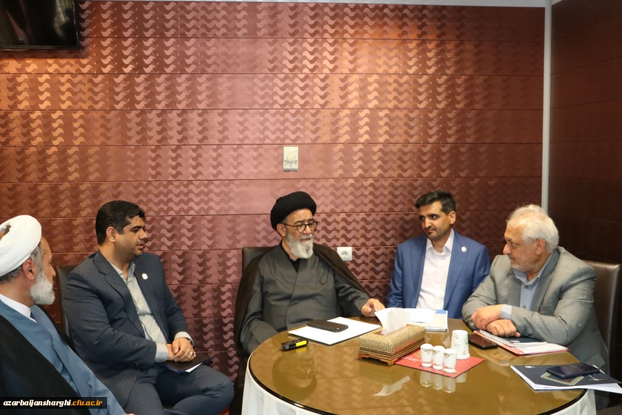 دیدار با نماینده ولی فقیه و امام جمعه محبوب تبریز 3