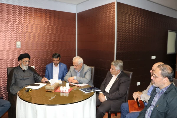 دیدار با نماینده ولی فقیه و امام جمعه محبوب تبریز 4