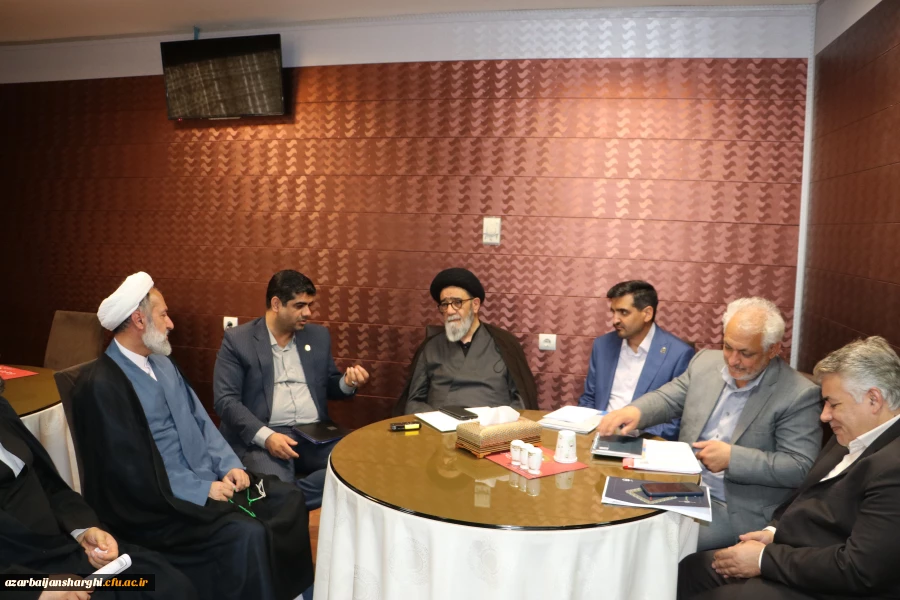 دیدار با نماینده ولی فقیه و امام جمعه محبوب تبریز 5