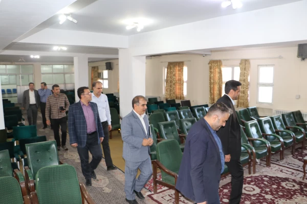 بازدید مدیر کل نوسازی استان آذربایجان شرقی  از پردیس علامه امینی دانشگاه فرهنگیان استان 7
