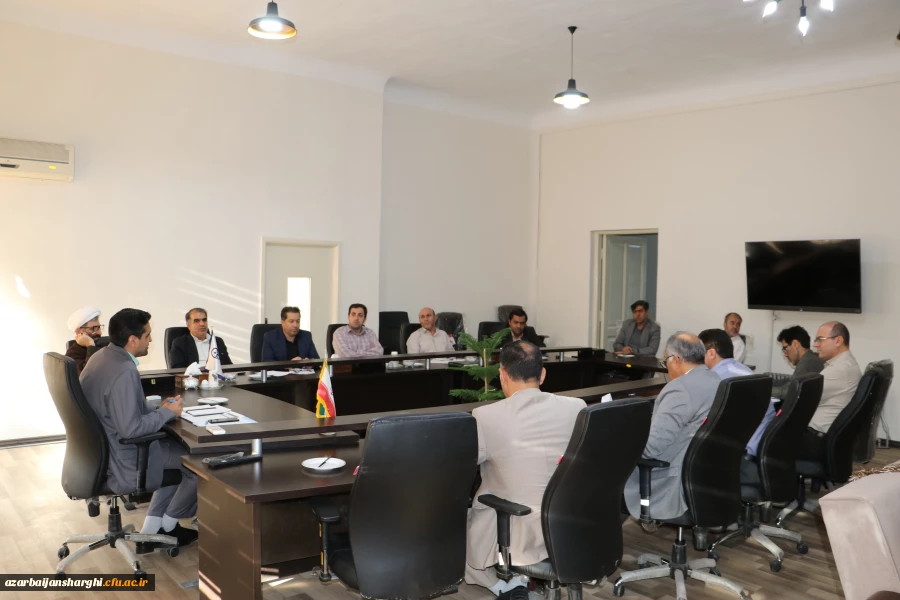 شورای آموزش تحصیلات تکمیلی استان برگزار شد 3