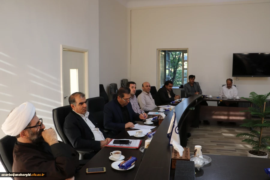 شورای آموزش تحصیلات تکمیلی استان برگزار شد 8