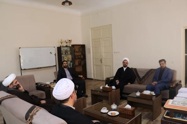 دیدار دکتر احمدی با رئیس دفتر نهاد مقام معظم رهبری در دانشگاه های استان آذربایجان شرقی 5