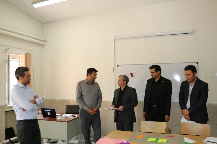 بازدیدمدیرکل آموزش و پرورش استان و رئیس دانشگاه فرهنگیان آذربایجان شرقی از فرایند مصاحبه پذیرفته شدگان چند برابر ظرفیت دانشگاه فرهنگیان آذربایجان شرقی  17