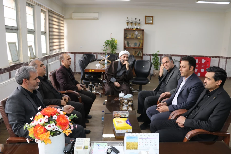 بازدیدمدیرکل آموزش و پرورش استان و رئیس دانشگاه فرهنگیان آذربایجان شرقی از فرایند مصاحبه پذیرفته شدگان چند برابر ظرفیت دانشگاه فرهنگیان آذربایجان شرقی  25