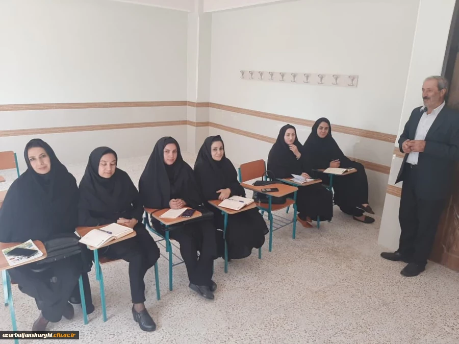 برگزاری دوره ی توانمند سازی معلمان مدارس غیر دولتی در دانشگه فرهنگیان آذربایجان شرقی 4