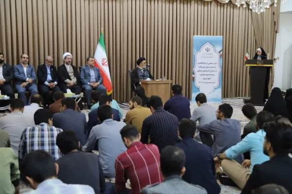 دیدار دانشگاهیان استان آذربایجان شرقی با نماینده ولی فقیه در استان و امام جمعه شهر تبریز  7