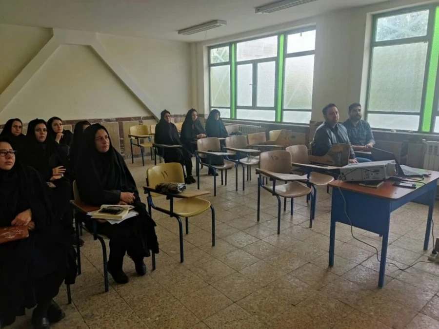 برگزاری دوره ی توانمند سازی معلمان مدارس غیر دولتی در دانشگاه فرهنگیان آذربایجان شرقی 5