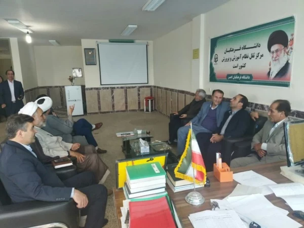 برگزاری دوره ی توانمند سازی معلمان مدارس غیر دولتی در دانشگاه فرهنگیان آذربایجان شرقی 7