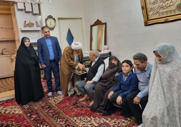 " گرامیداشت یاد و خاطره شهدا در دیدار با خانواده معظم شهدا " 2