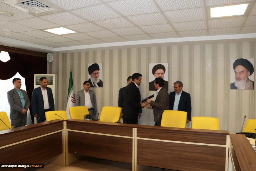 سردبیر جدید (نشریه پژوهش در آموزش شیمی ) منصوب شد
 4