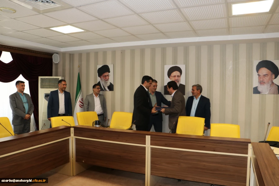 سردبیر جدید (نشریه پژوهش در آموزش شیمی ) منصوب شد
 5