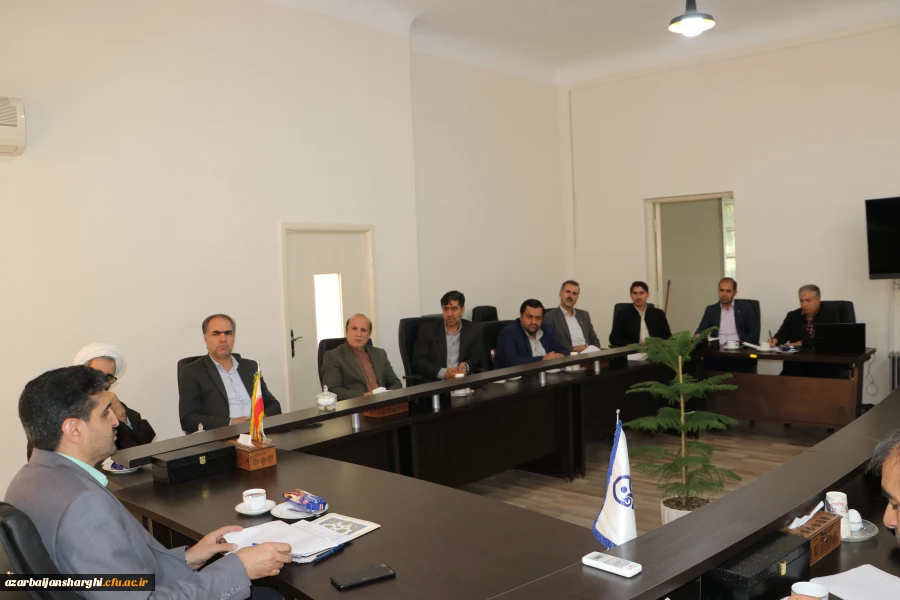 برگزاری جلسه شورای ارتقای سلامت کارکنان ودانشجویان در کمیته تغذیه دانشگاه فرهنگیان آذربایجان شرقی 5