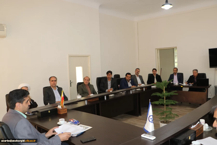 برگزاری جلسه شورای ارتقای سلامت کارکنان ودانشجویان در کمیته تغذیه دانشگاه فرهنگیان آذربایجان شرقی 6