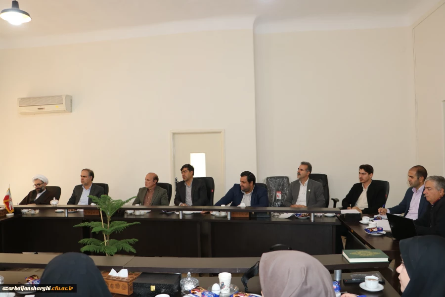 برگزاری جلسه شورای ارتقای سلامت کارکنان ودانشجویان در کمیته تغذیه دانشگاه فرهنگیان آذربایجان شرقی 11